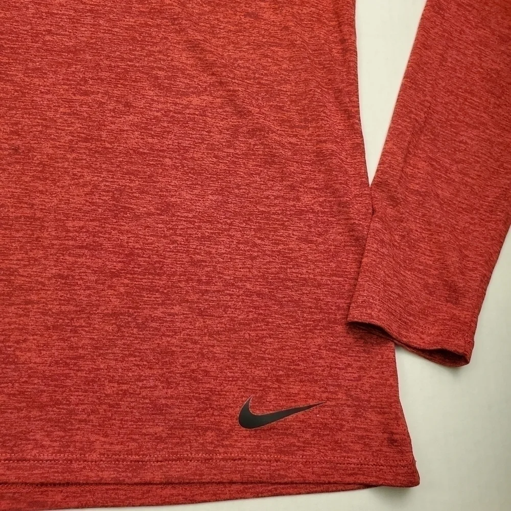 Nike red dri fit legend long sleeve hooded‎ training shirt top sz Small. I2